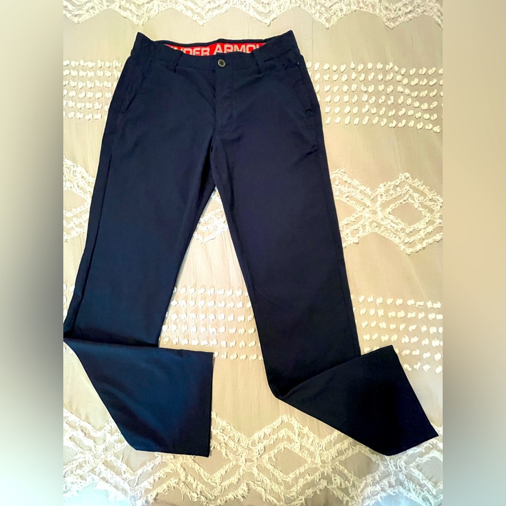 Under Armour Men's Chinos.Size 32" 34"